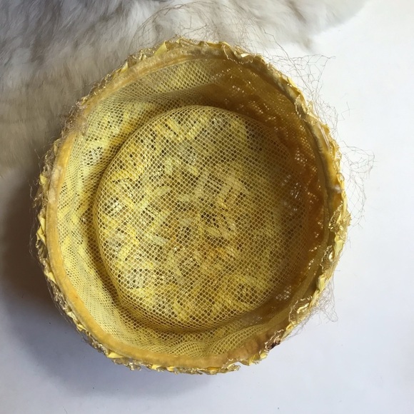Vintage 50s Womens Yellow Straw Pillbox Hat - Picture 7 of 9